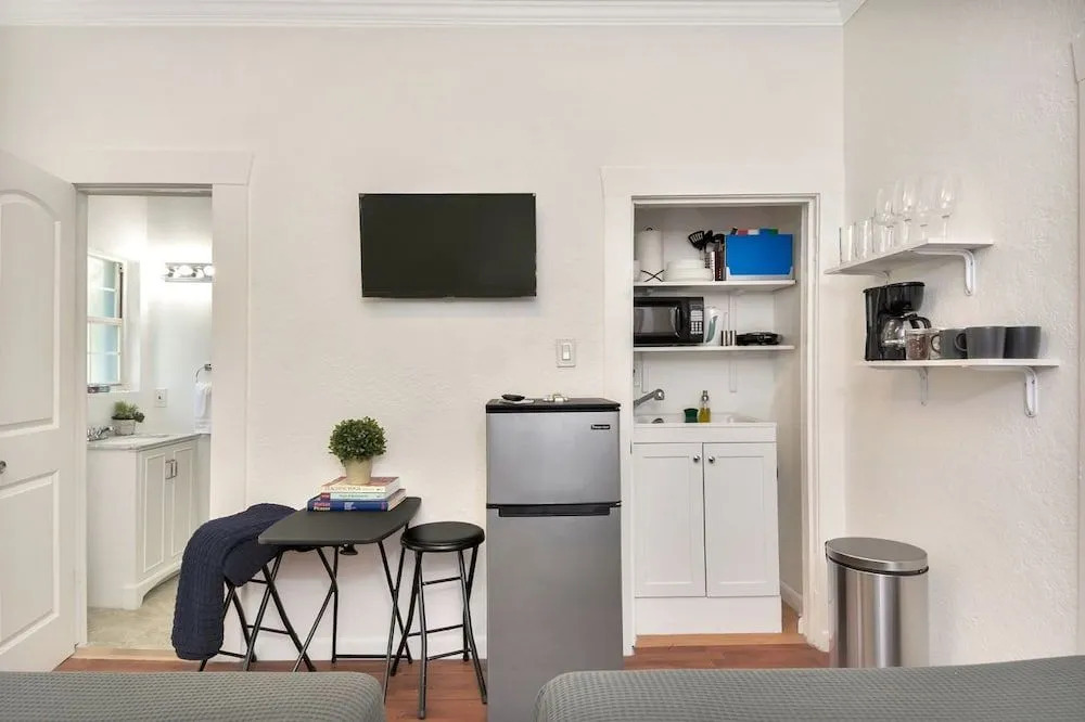 Lovely Apartment 10mins From Beach, 2mins to Mall