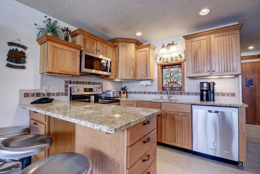 Vs741 Village Sqaure 3 Bedroom Condo by RedAwning