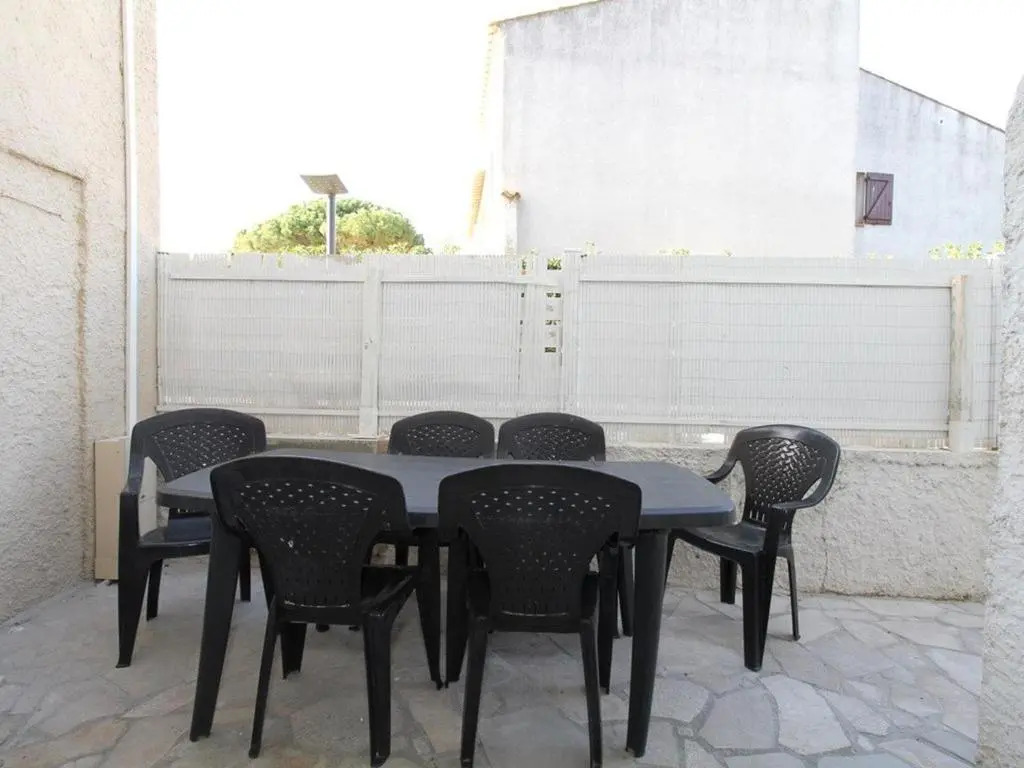 Appartement Balaruc-les-Bains, 3 pièces, 5 personnes - FR-1-553-86