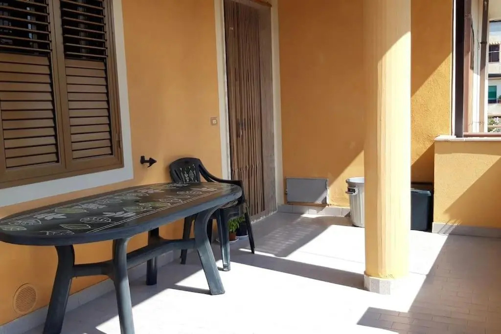 Capo Rizzuto, appartamento 200 mt dal mare
