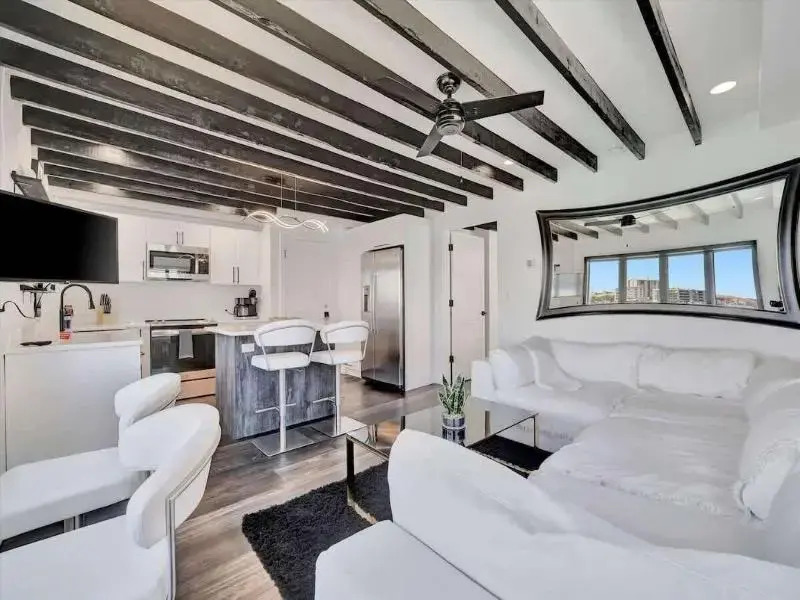 The Seashell Suites