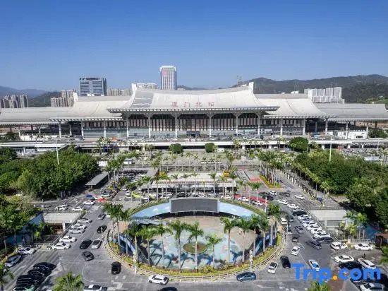 ANDIS Hotel Apartment (South Square of Xiamen North Railway Station)
