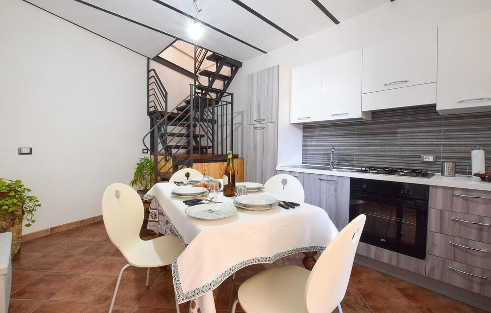 2 Bedroom Amazing Home In Tusa