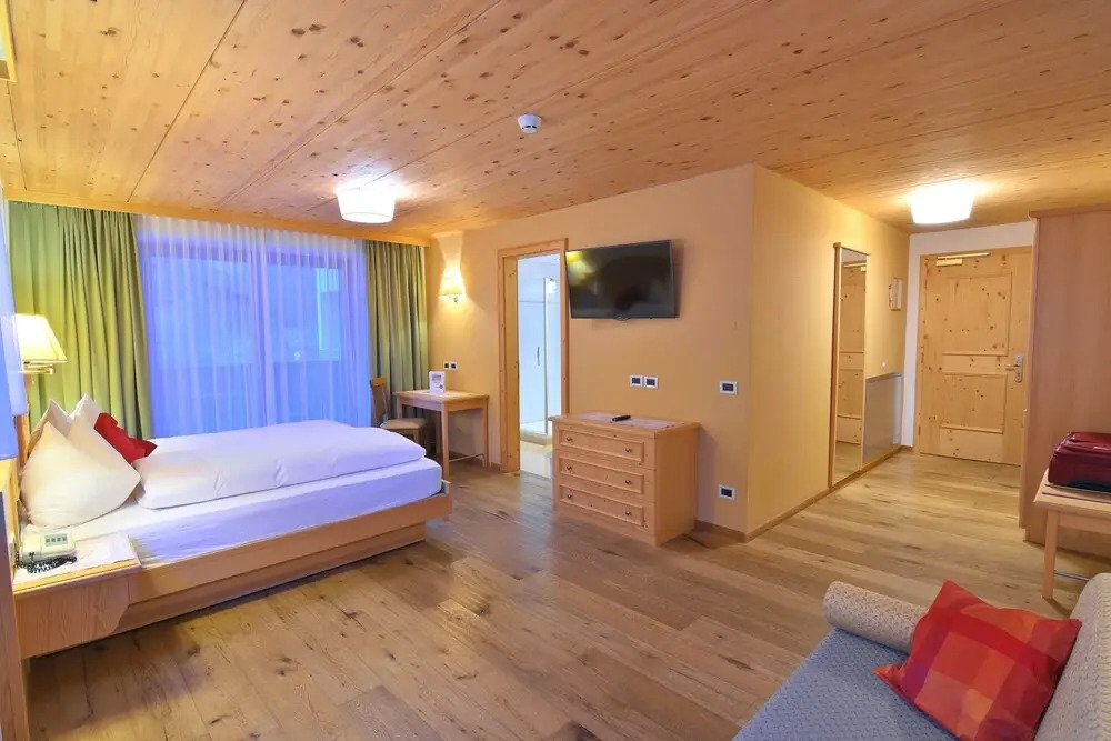 Hotel Monte Paraccia