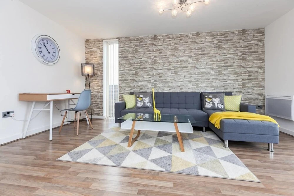 Amazing 2BR Manchester Apartment