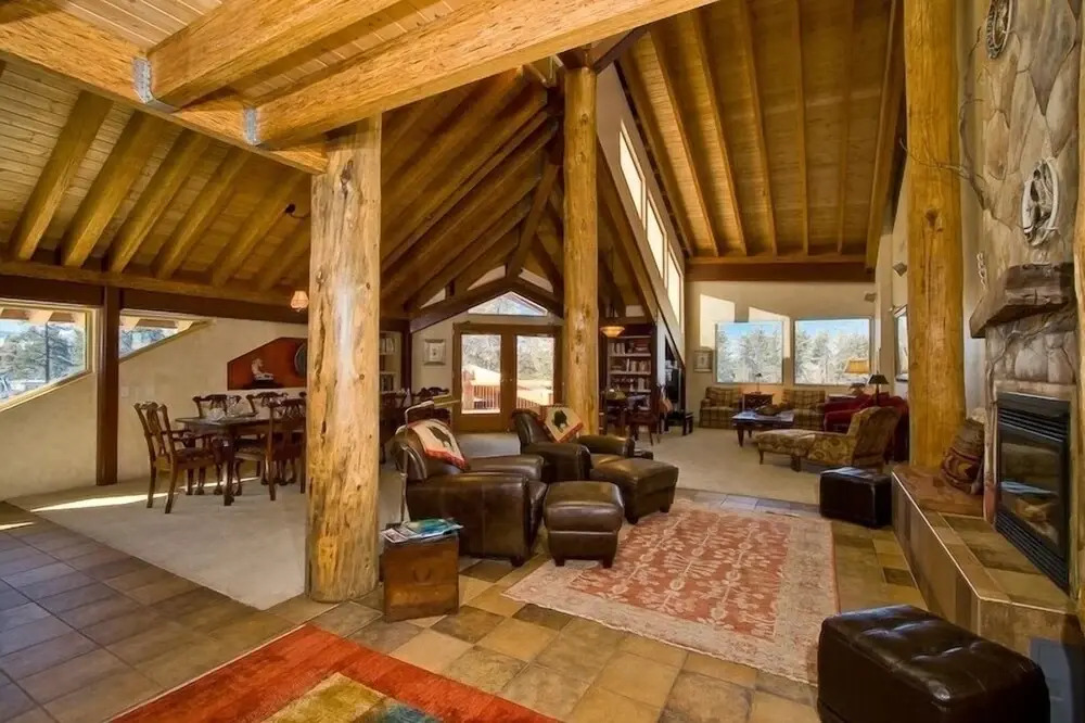 Downtown Penthouse 4 Bedroom Condo