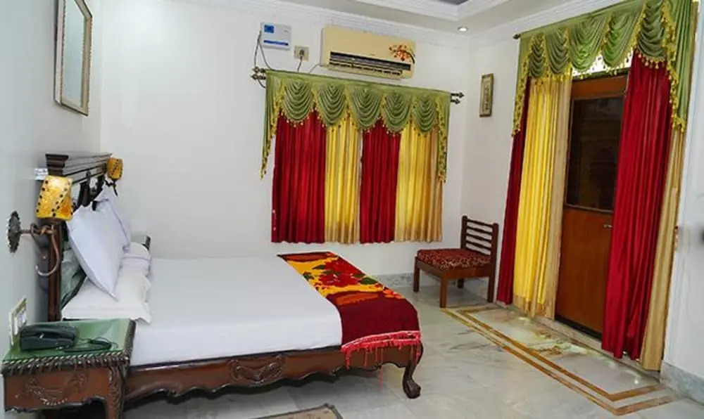 FabHotel Prime Indeedcare