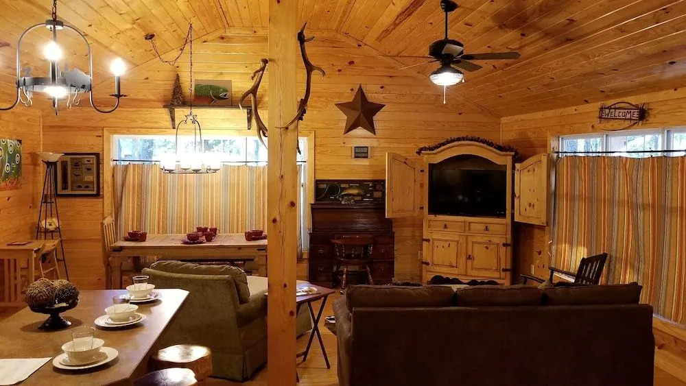 Indian Time 2 Bedroom Cabin