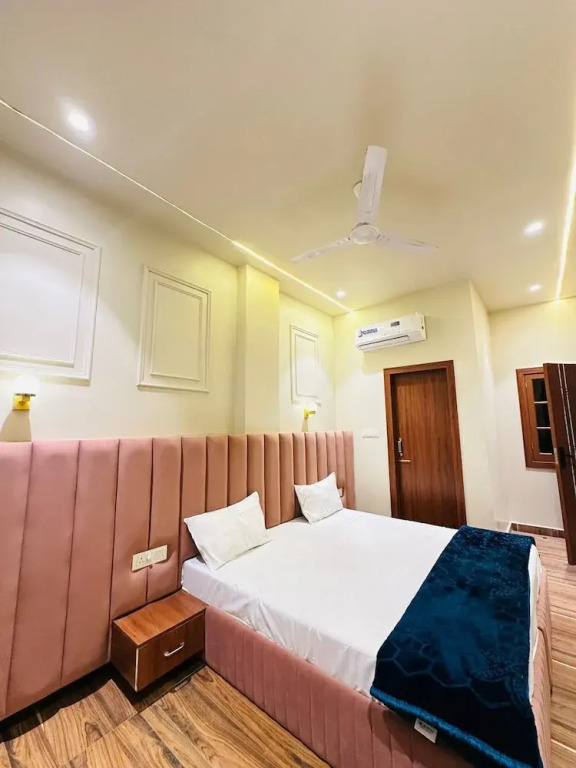 Hotel Cloud 9