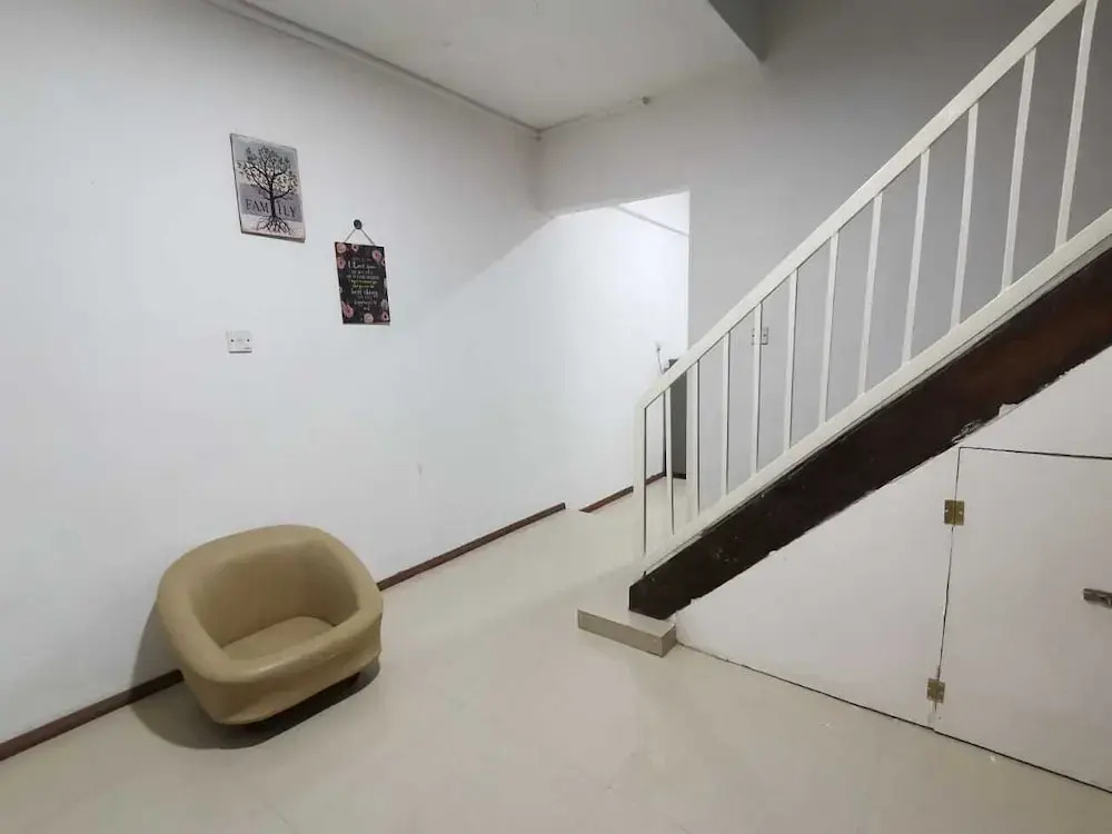 Natol Homestay - Kenyalang Park