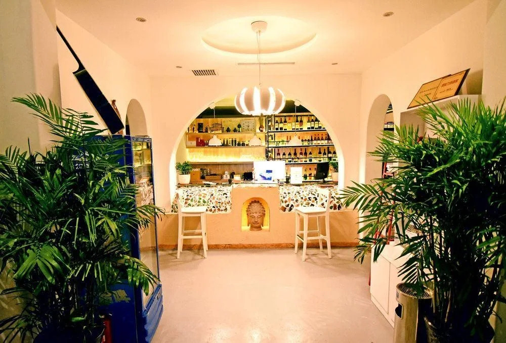 Yijia Youth Hostel