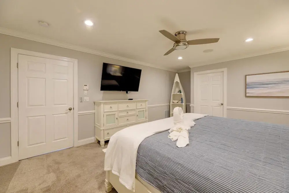 Theater Room & Deck at Massive Salt Pond Home!