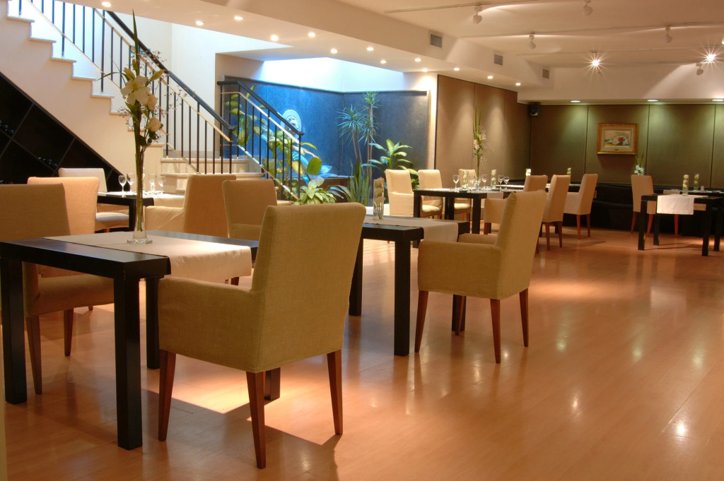 Loi Suites Recoleta Hotel