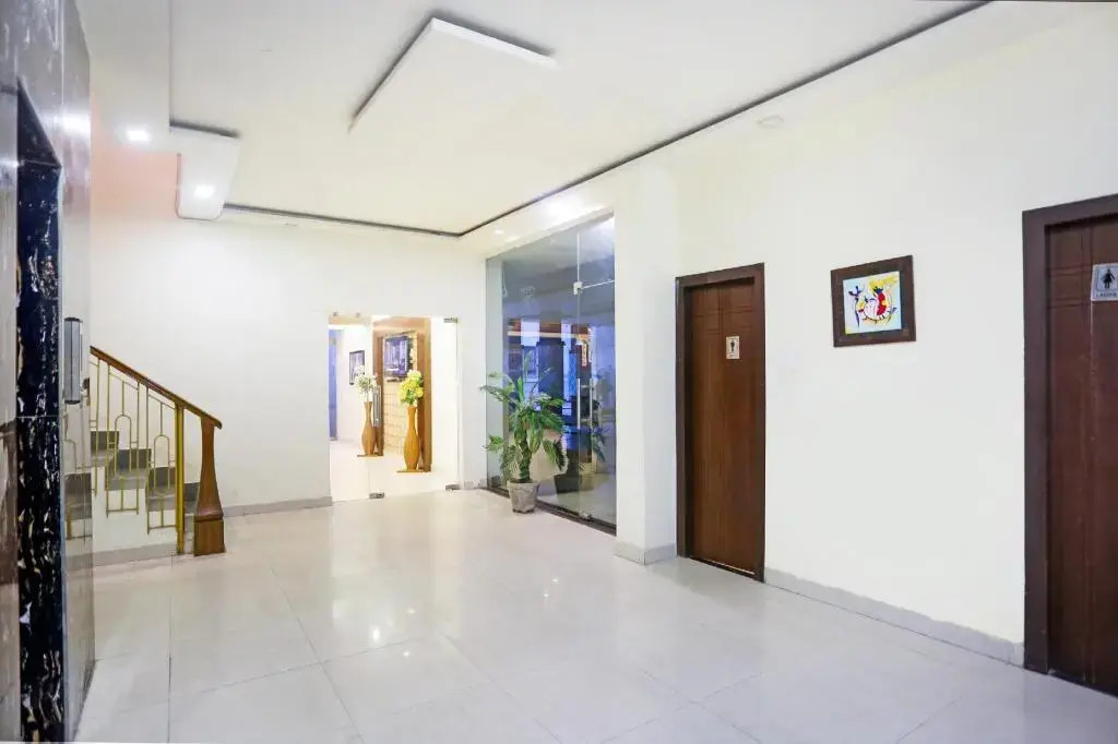 Hotel Rudra by OYO Rooms