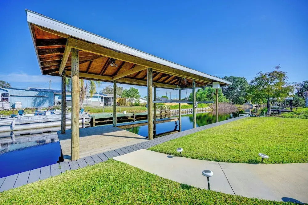 Sebring Serenity: Waterfront Retreat w/ Boat Dock!