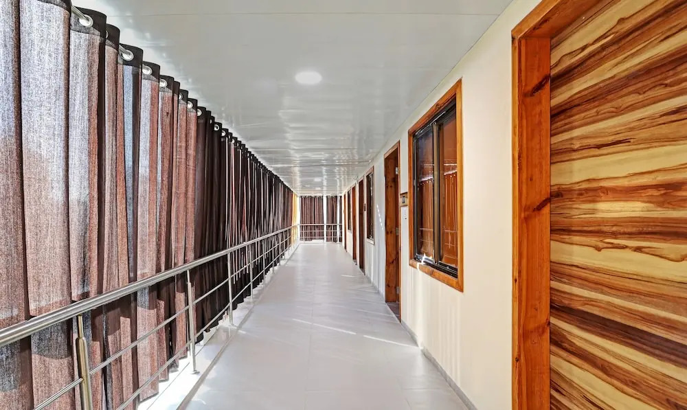 Hotel RK Palace