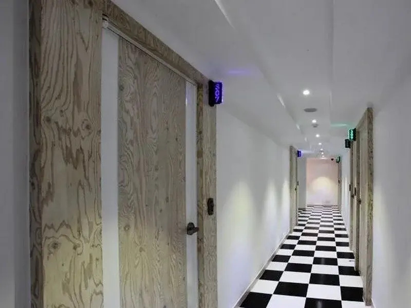 One Night Two Day Hotel