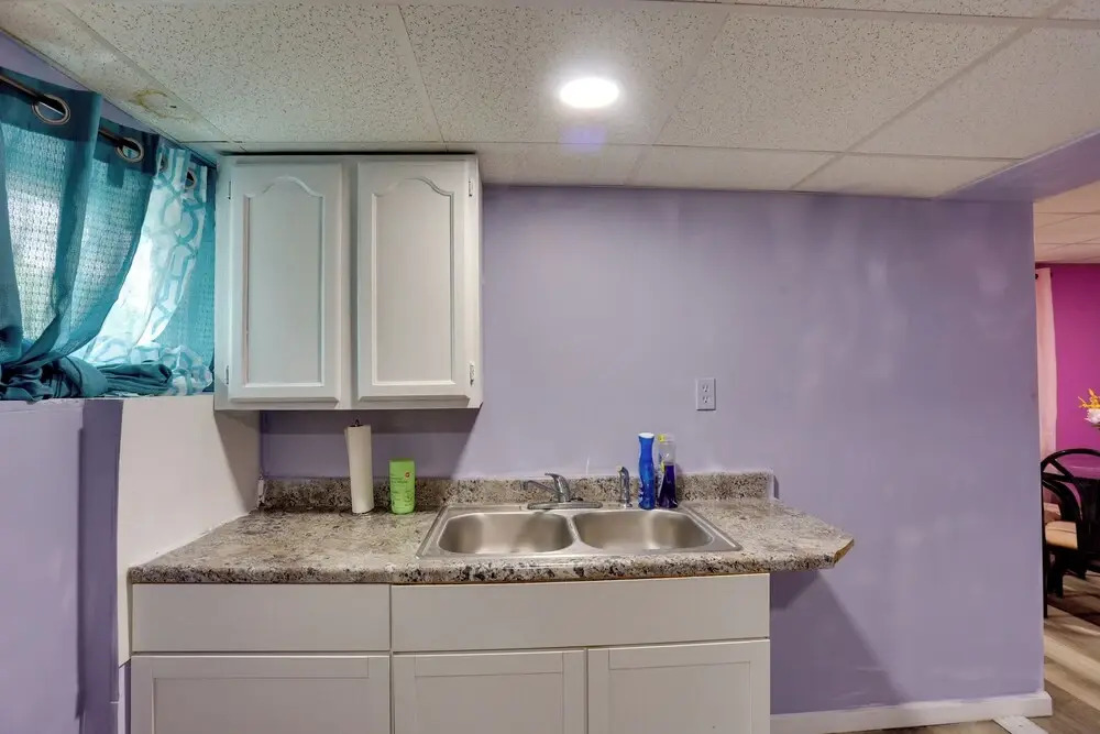 9 Mi to Midtown: Convenient Harrisburg Apt
