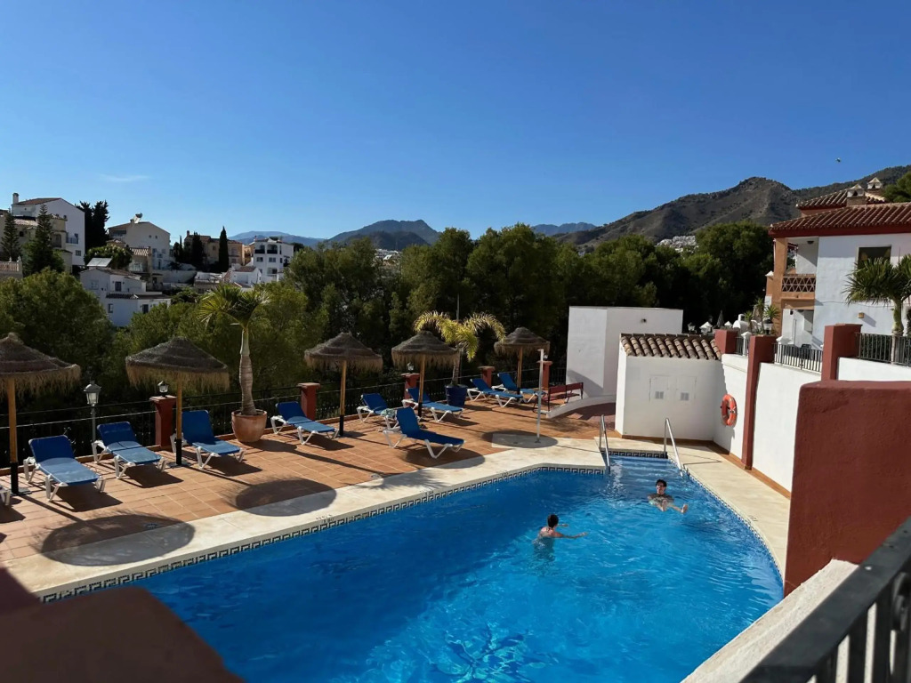 Spacious family villa Aljamar 8a