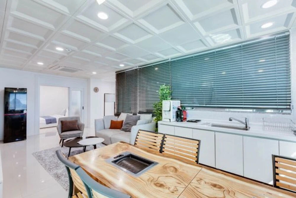 Geoje Mr. Jun Pool Villa