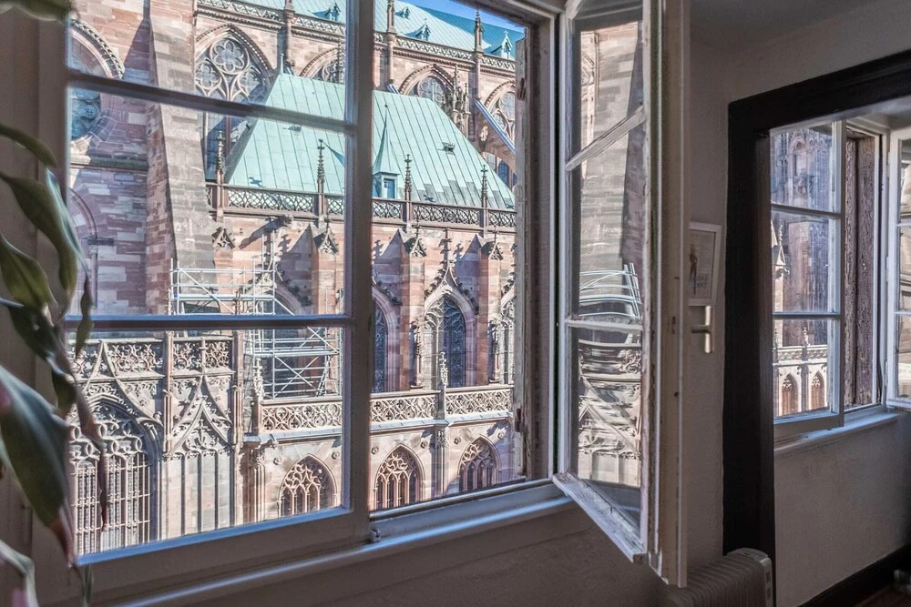 Place Cathedrale - Beautiful 2 Room Apartment Fully Equipped