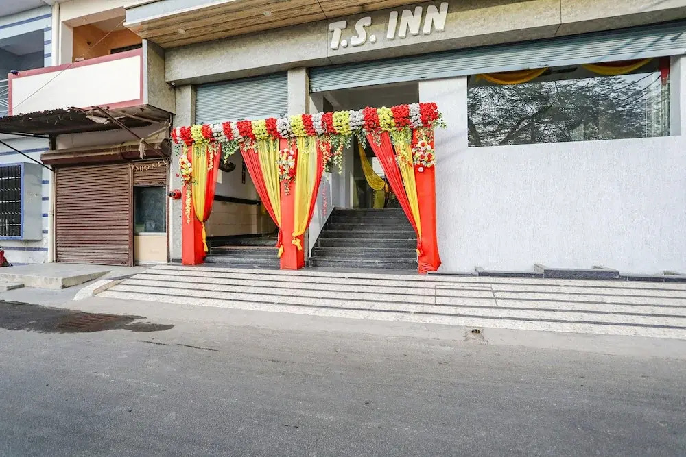 FabHotel TS Inn