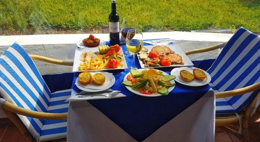 Apartamentos Tamaran