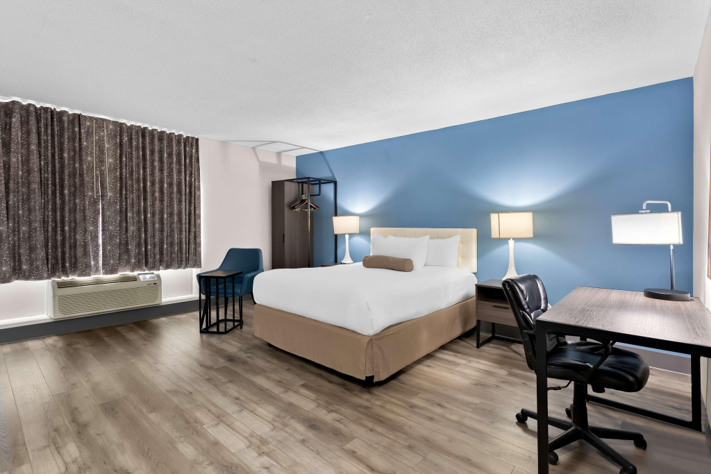 SureStay Plus by Best Western Windsor