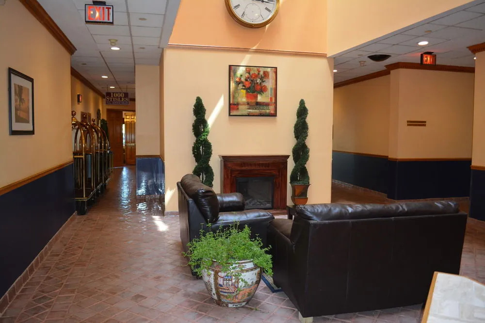 Riveredge Resort Hotel
