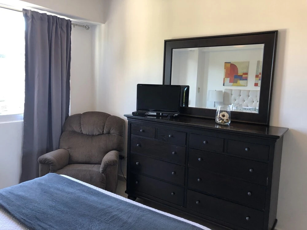 Lincoln Suite