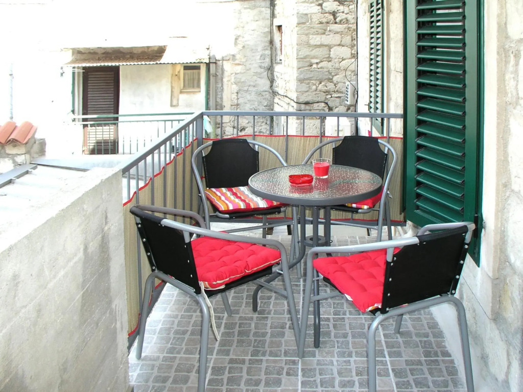 Apartmani KLARA i GRACIA