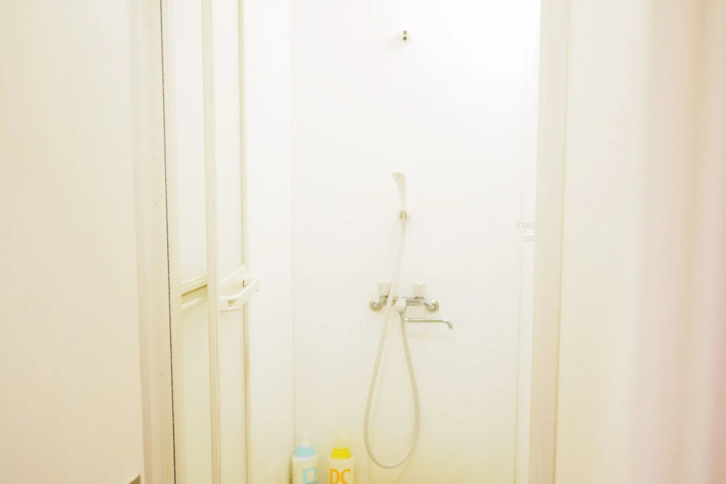Hiroshima Peace Hotel - Hostel
