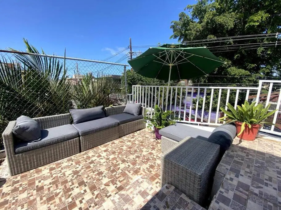 Centric 3B/1Bath near trendy Loiza Street