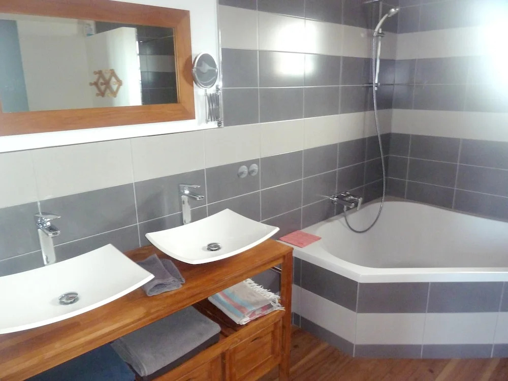 Villa with 3 Bedrooms in la Saline, with Wonderful Sea View, Private Pool, Furnished Garden - 8 Km From the Beach
