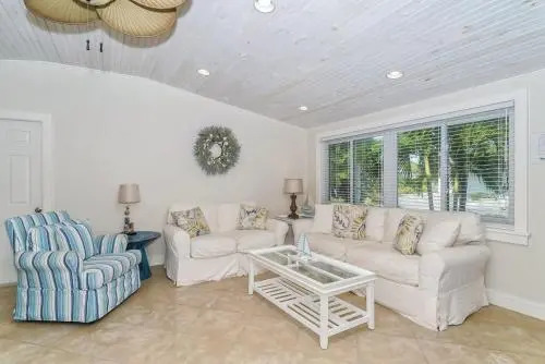 Ebb Tide Home