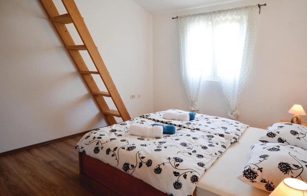 Stunning Home in Rovinj With Wifi and 3 Bedrooms