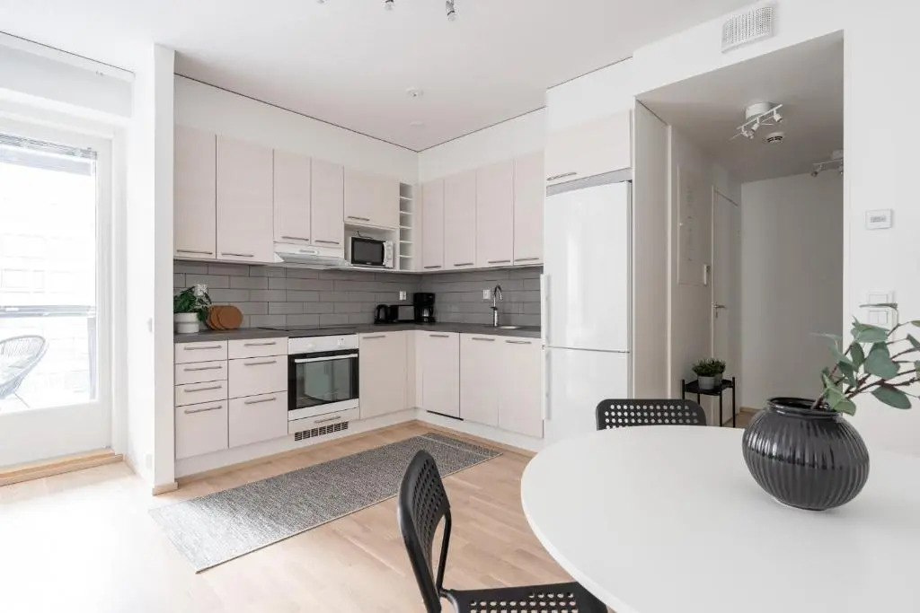 2ndhomes Tampere "Posteljooni" Apt - New 1BR Apt with Balcony and Best Location