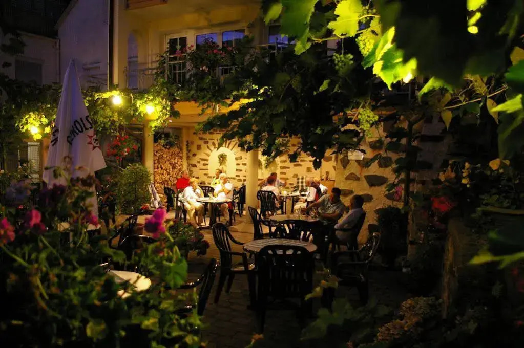 Winzerhotel zum Moselstrand