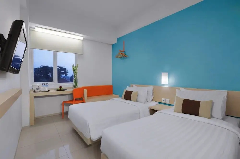Hotel Algoritma