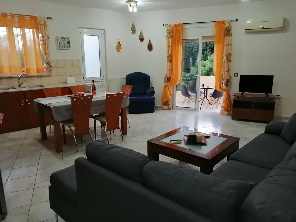 Panos Alex Apartment