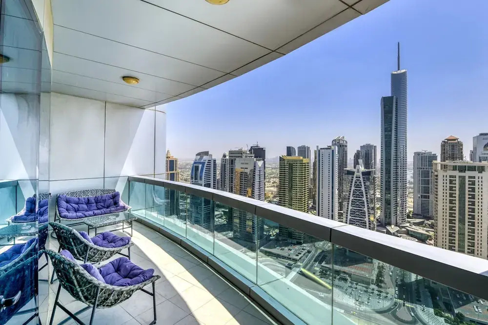 Maison Privee - Horizon Tower 3802