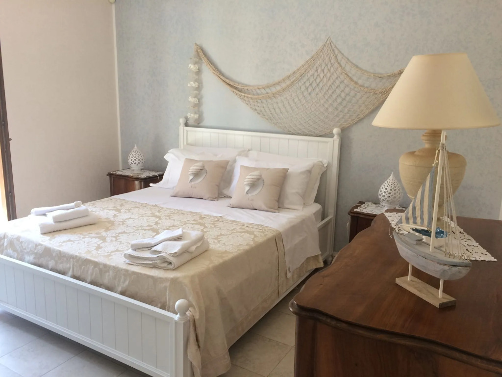 B&B PESCIOLINO ROSSO