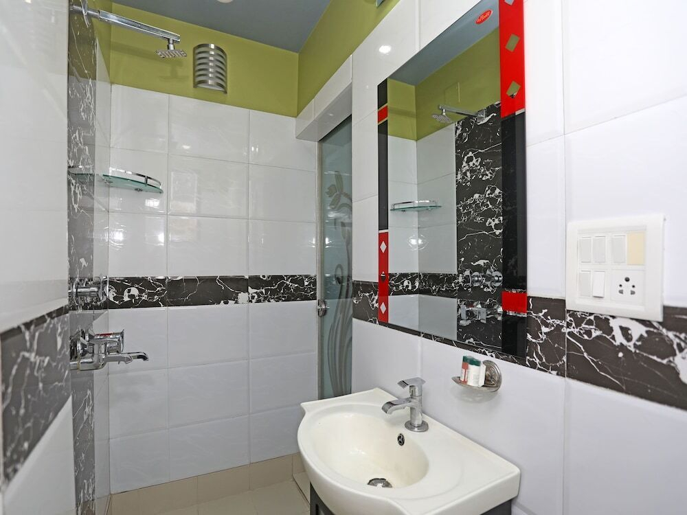OYO Rooms Near Railway Station Meerut