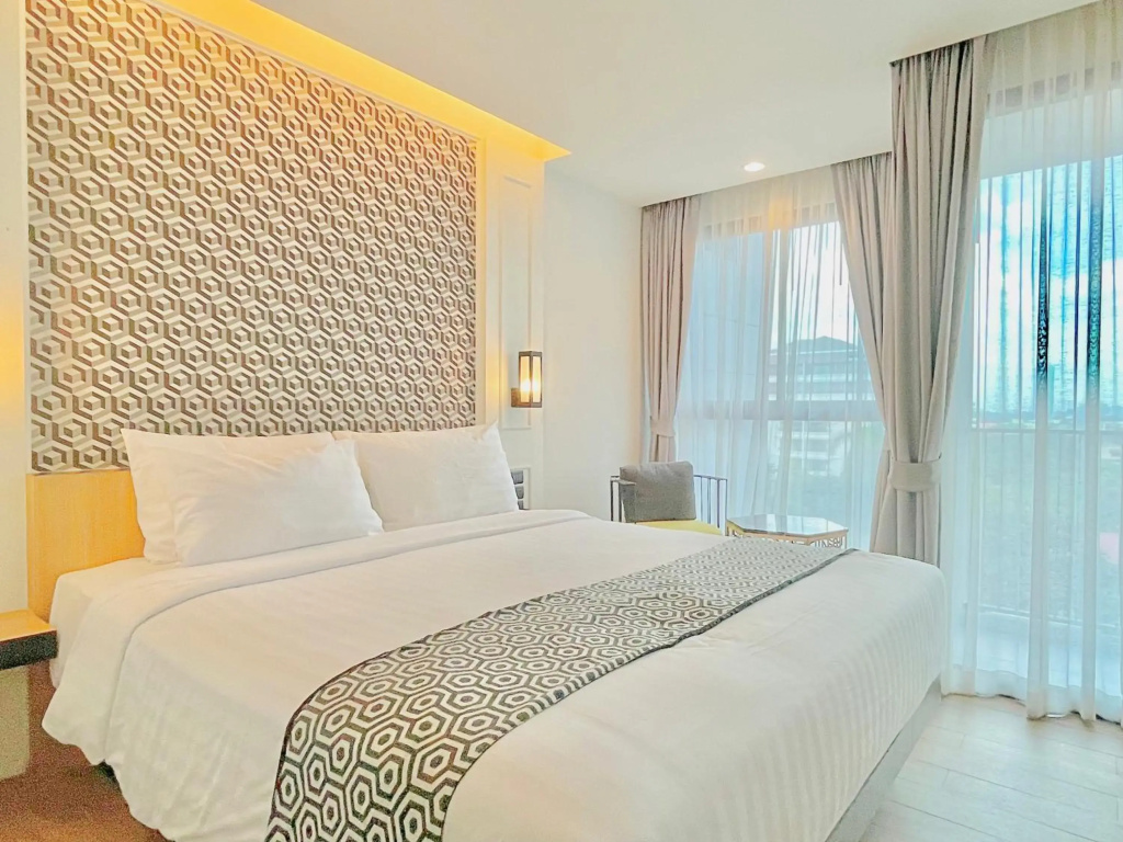 Chezzotel Pattaya