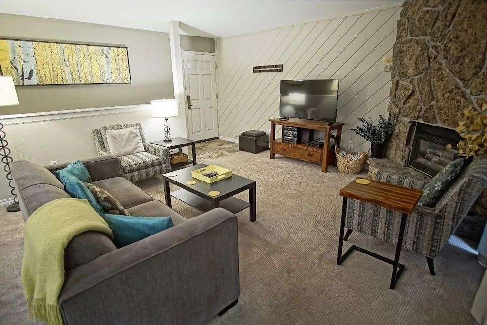 The Phoenix 113 (412411) - 2 Br Condo