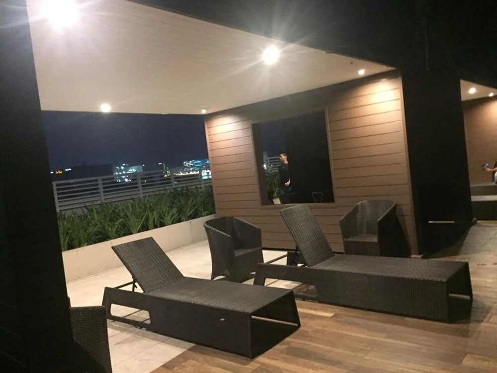 Breeze Residences