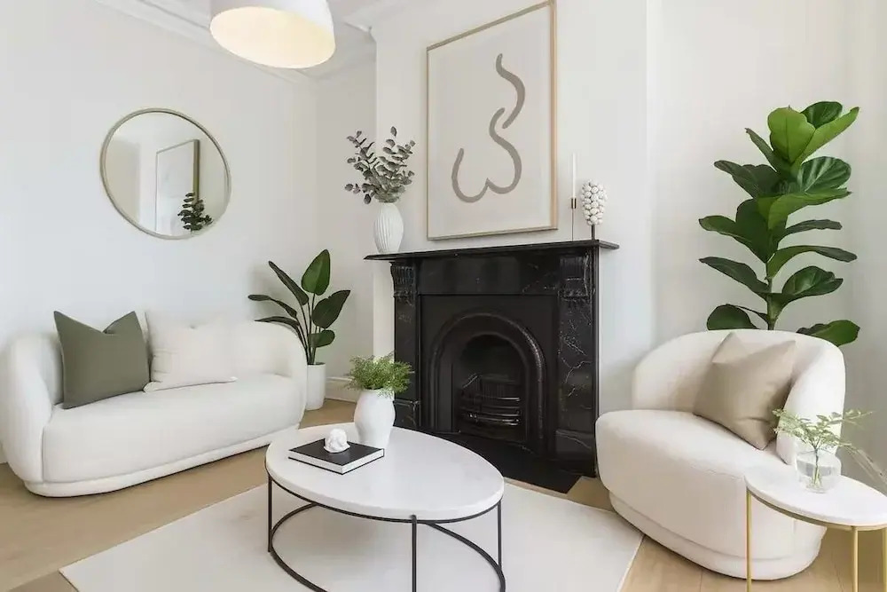 Stylish 4BR City Retreat