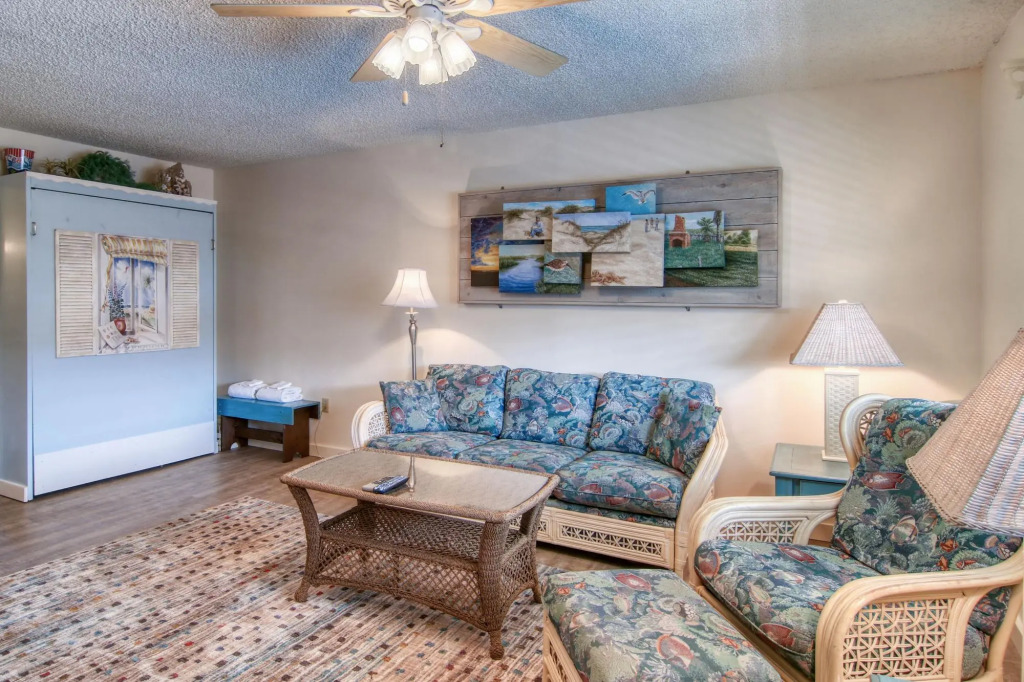 Courtyard #230 in Port Aransas