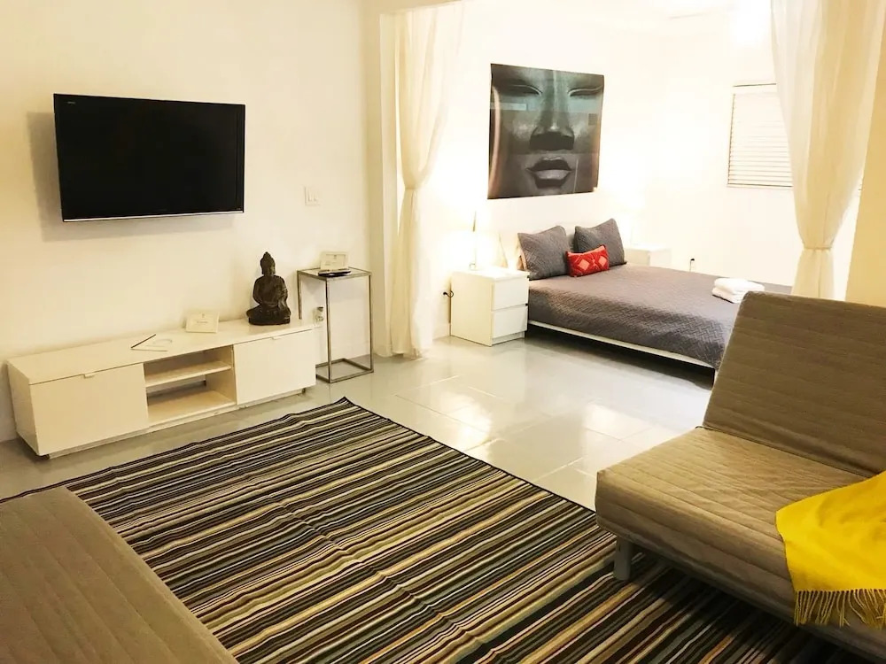 ZenMotel Apartments