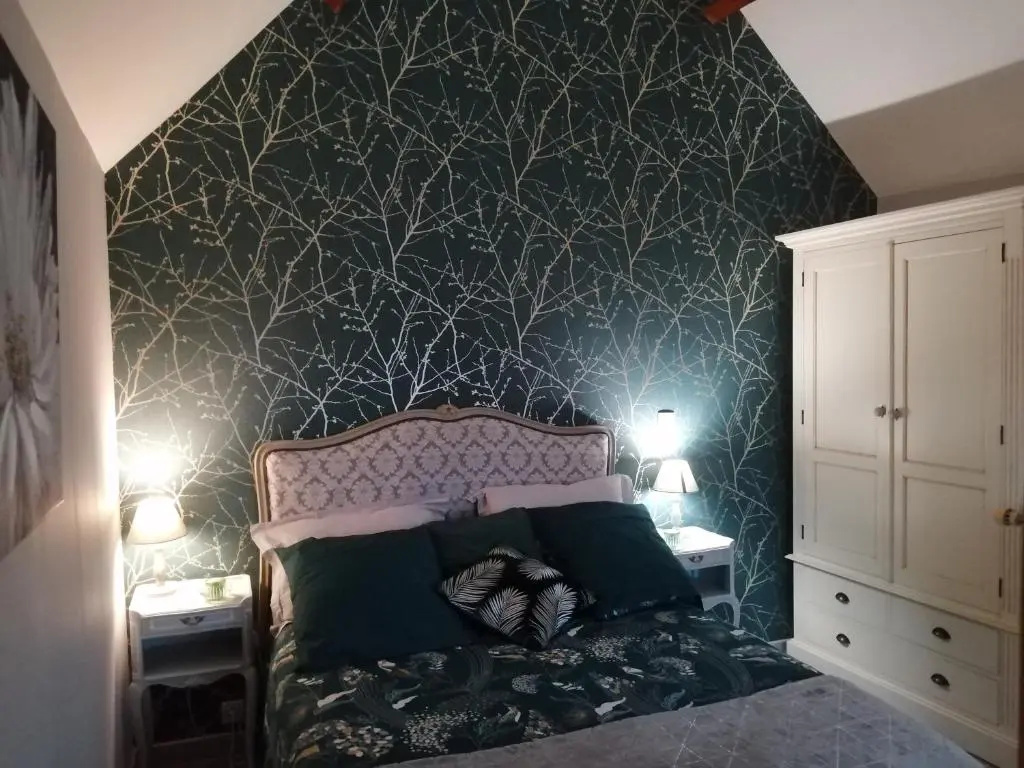 Le Clos Des Augers. Chambre Descartes (Adults Only)